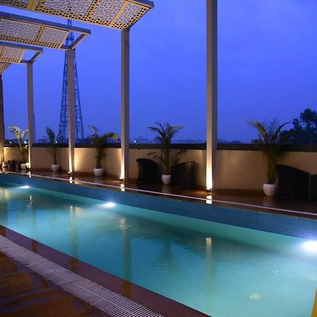 Ramaya Hotel Rohtak Dış mekan fotoğraf