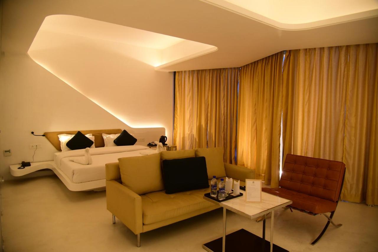 Ramaya Hotel Rohtak Dış mekan fotoğraf