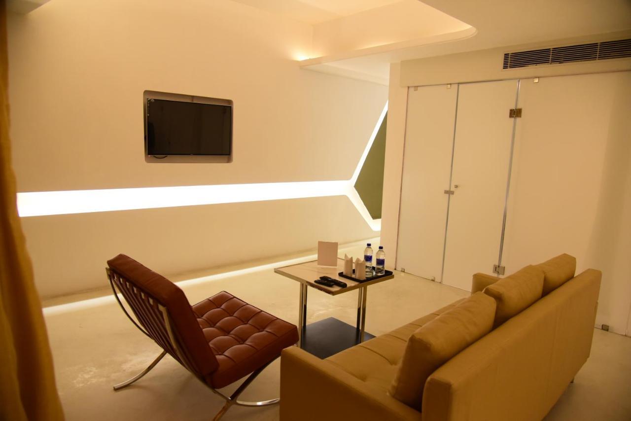Ramaya Hotel Rohtak Dış mekan fotoğraf